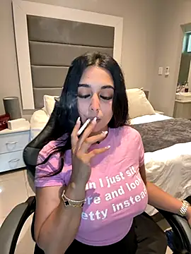 Snapshot of LilMisIndianx chatting on 17, 11, 2025 LilMisIndianx online show from 17, 11, 2025