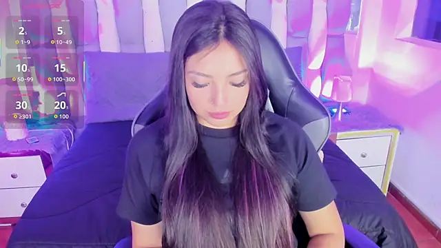 Snapshot of Adaara_Rey chatting on 17, 10, 2025 Adaara Rey online show from 17, 10, 2025