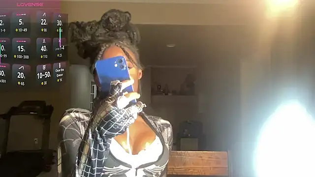 Snapshot of maskedgirl5005 chatting on 3, 10, 2025 maskedgirl5005 online show from 3, 10, 2025