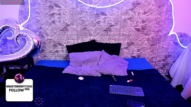 MaryAnneeXOO online show from 9, 3, 2026