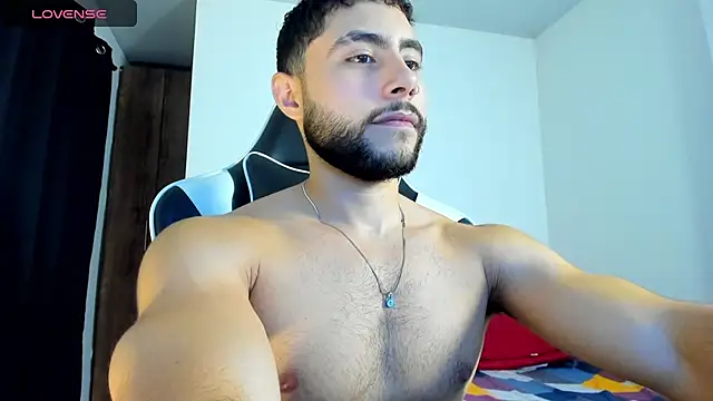 Snapshot of bryan_mugn chatting on 28, 10, 2025 bryan mugn online show from 28, 10, 2025