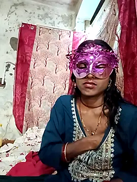 Snapshot of Babhi_Love chatting on 12, 10, 2025 Babhi Love online show from 12, 10, 2025