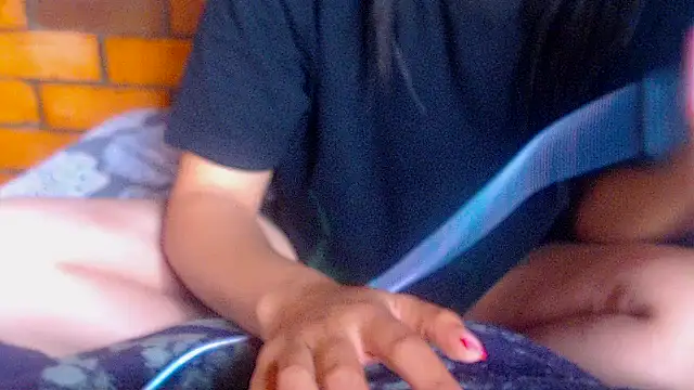 Snapshot of sabrina_v_ chatting on 18, 9, 2025 sabrina v  online show from 18, 9, 2025