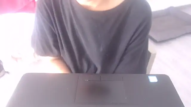 Snapshot of sabrina_v_ chatting on 9, 5, 2026 sabrina v online show from 9, 5, 2026