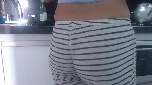 Snapshot of sabrina_v_ chatting on 20, 5, 2026 sabrina v online show from 20, 5, 2026