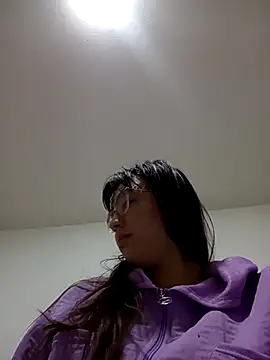 lareinalareinadelanal online show from 2, 10, 2025