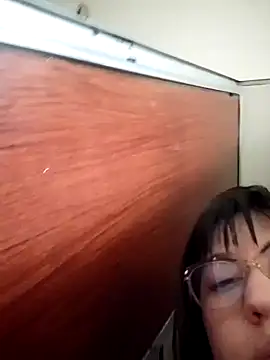 lareinalareinadelanal online show from 10, 1, 2026