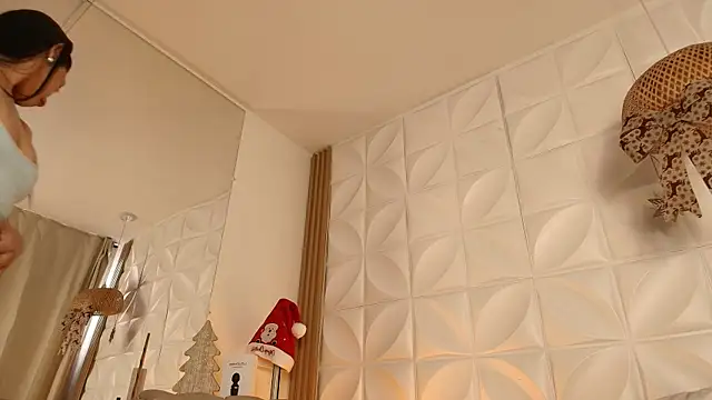 Snapshot of ana_riveros chatting on 19, 12, 2025 ana riveros online show from 19, 12, 2025