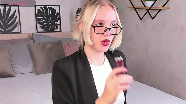 Carolin Miller online show from 21, 9, 2025