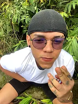 jhosepMoreno online show from 29, 4, 2026