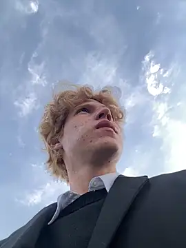 pbyariel- online show from 25, 10, 2025