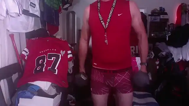 Snapshot of DILFJockDad87 chatting on 5, 10, 2025 DILFJockDad87 online show from 5, 10, 2025