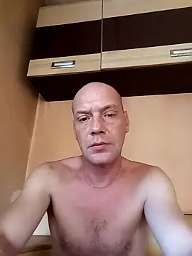 Snapshot of ToughDraft14 chatting on 23, 10, 2025 ToughDraft14 online show from 23, 10, 2025