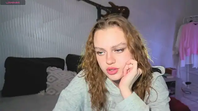 Snapshot of Sitenno__Jay chatting on 12, 11, 2025 Sitenno Jay online show from 12, 11, 2025