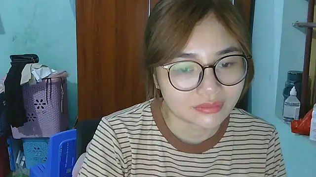 Uhem112 online show from 18, 10, 2025