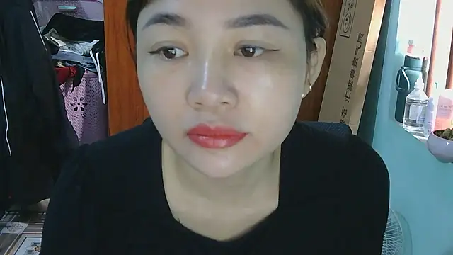 Uhem112 online show from 23, 11, 2025