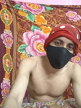 Seducing couple online show from 11, 9, 2025