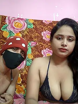 Seducing couple online show from 23, 5, 2026
