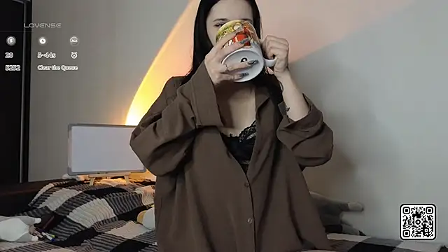 OdelynBagge online show from 14, 11, 2025