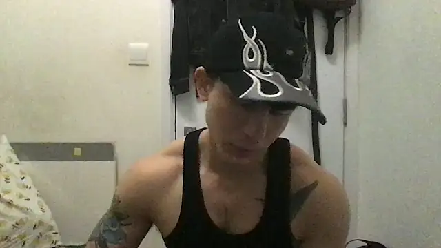 Snapshot of natenatejosh chatting on 20, 9, 2025 natenatejosh online show from 20, 9, 2025