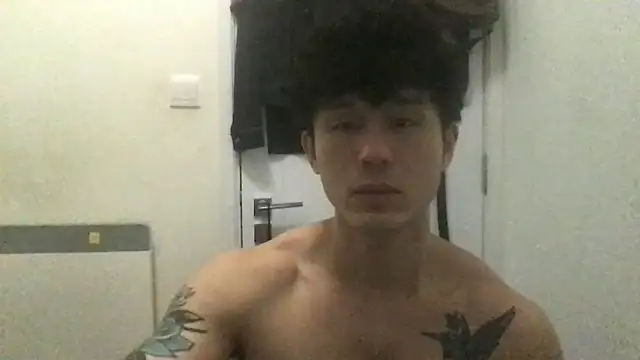 Snapshot of natenatejosh chatting on 14, 10, 2025 natenatejosh online show from 14, 10, 2025