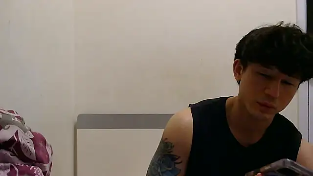Snapshot of natenatejosh chatting on 25, 10, 2025 natenatejosh online show from 25, 10, 2025