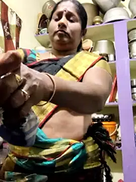 Snapshot of papukurty chatting on 7, 3, 2026 papukurty online show from 7, 3, 2026