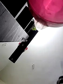 Snapshot of papukurty chatting on 6, 4, 2026 papukurty online show from 6, 4, 2026