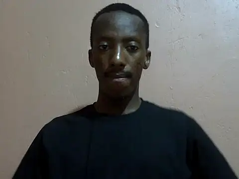 Snapshot of shadez94 chatting on 15, 9, 2025 shadez94 online show from 15, 9, 2025