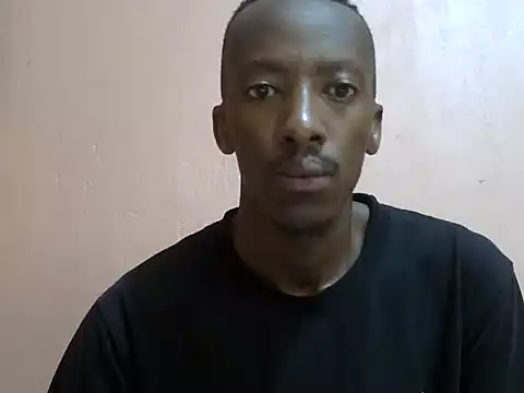 Snapshot of shadez94 chatting on 24, 9, 2025 shadez94 online show from 24, 9, 2025