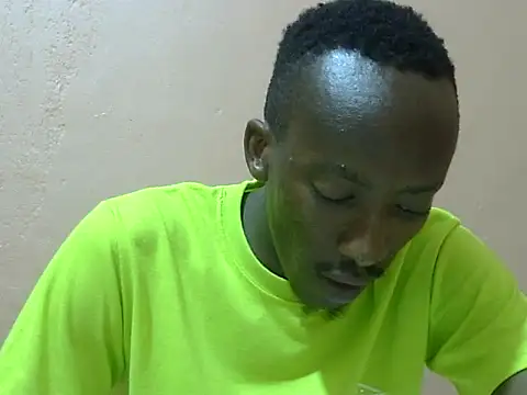 Snapshot of shadez94 chatting on 1, 10, 2025 shadez94 online show from 1, 10, 2025