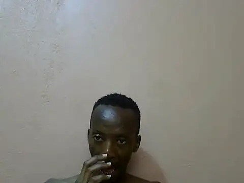 Snapshot of shadez94 chatting on 5, 10, 2025 shadez94 online show from 5, 10, 2025