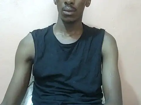 Snapshot of shadez94 chatting on 8, 10, 2025 shadez94 online show from 8, 10, 2025