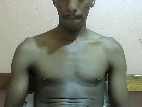 Snapshot of shadez94 chatting on 9, 10, 2025 shadez94 online show from 9, 10, 2025