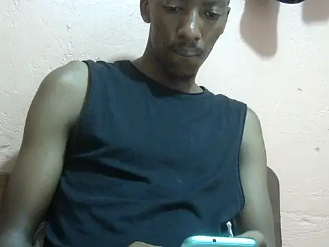 Snapshot of shadez94 chatting on 10, 10, 2025 shadez94 online show from 10, 10, 2025