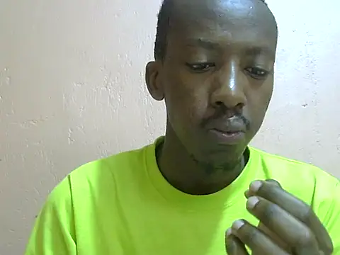 Snapshot of shadez94 chatting on 17, 10, 2025 shadez94 online show from 17, 10, 2025