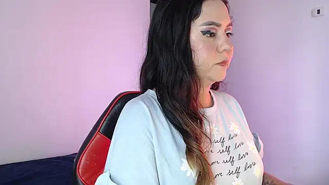 Abbyjoness21 online show from 6, 5, 2026