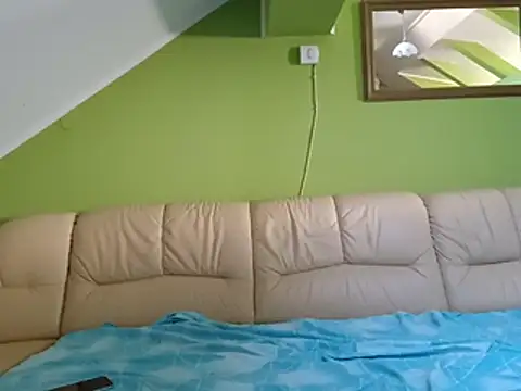 milf44milf online show from 27, 5, 2026