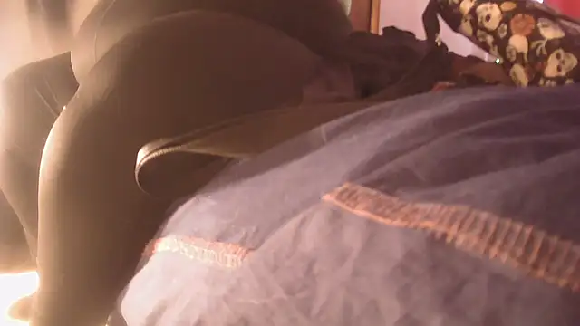 Snapshot of SatiroyNinfa chatting on 9, 10, 2025 SatiroyNinfa online show from 9, 10, 2025