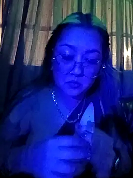 Dulcedeanis online show from 12, 11, 2025