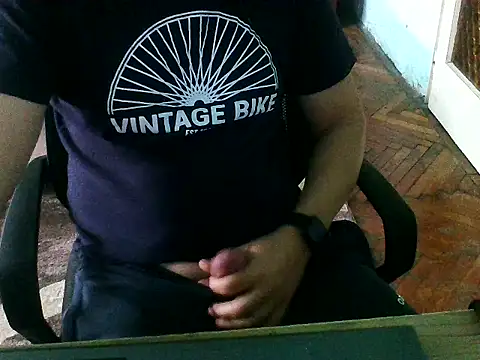 Snapshot of zee06 chatting on 15, 12, 2025 zee06 online show from 15, 12, 2025