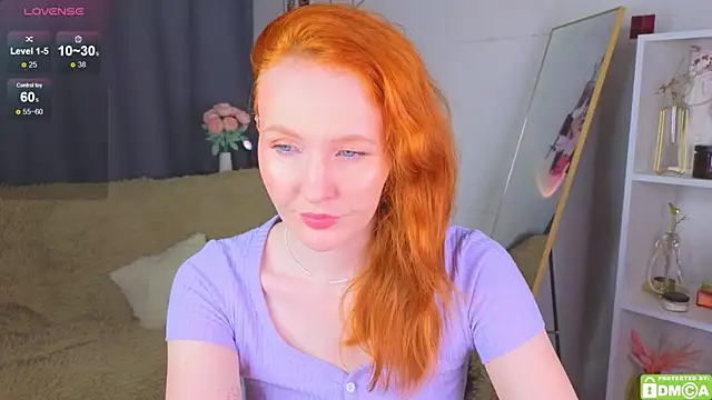 Snapshot of JoyceJones chatting on 23, 9, 2025 JoyceJones online show from 23, 9, 2025