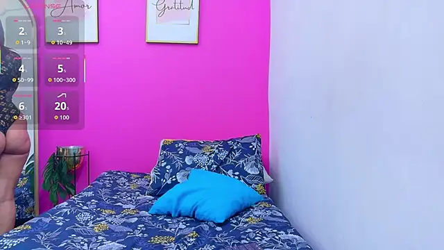 Snapshot of daddyysObsessed chatting on 2, 10, 2025 daddyysObsessed online show from 2, 10, 2025