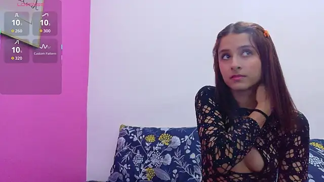 Snapshot of daddyysObsessed chatting on 18, 10, 2025 daddyysObsessed online show from 18, 10, 2025