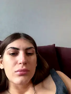 MaggieTurner online show from 2, 12, 2025