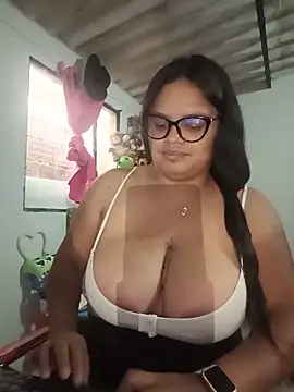 luluboobs9 online show from 10, 6, 2026