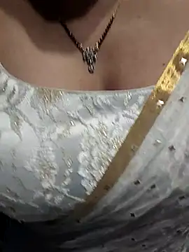 Anuforyou19 online show from 8, 10, 2025