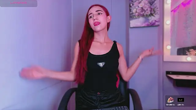 Snapshot of NataliaPrada_s chatting on 7, 10, 2025 NataliaPrada s online show from 7, 10, 2025