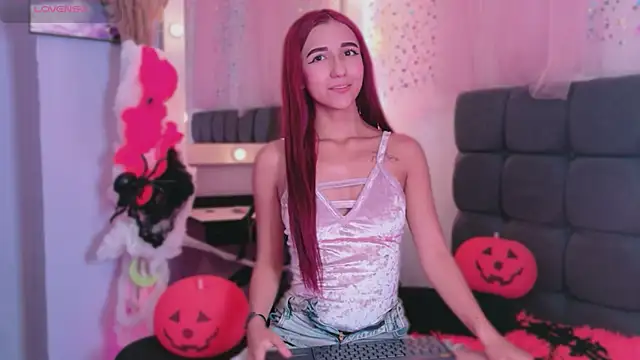 Snapshot of NataliaPrada_s chatting on 23, 10, 2025 NataliaPrada s online show from 23, 10, 2025