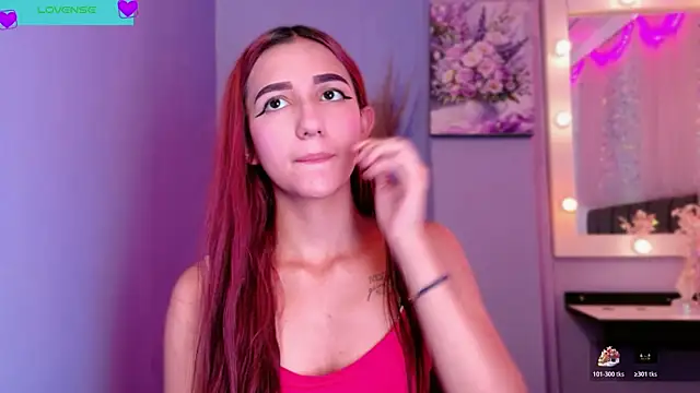 Snapshot of NataliaPrada_s chatting on 16, 12, 2025 NataliaPrada s online show from 16, 12, 2025